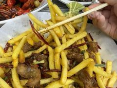 -江城燕子大排档(江汉路步行街店)