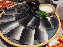 -草家酱蟹炭火烤肉店(珲春南路一店)