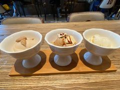 自制冰淇淋-Vanilla Specialty Coffee(八大关店)