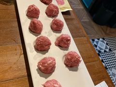 手打鲜牛肉丸-领鲜潮牛鲜牛羊肉火锅(宏昌店)