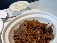 -兰湘子·湘菜小炒(盛龙广场店)