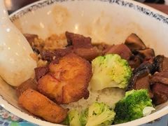 -横琴湾畔餐厅(长隆海洋王国白鲸剧场店)