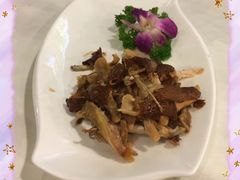 手撕熏雞-老浒记烤鸭-北京菜(琉璃厂店)