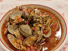 香辣花甲-堂瓦里·33年传统赣菜(第一街区店)