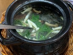 -临街徽菜馆·正宗黄山味