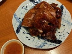 烧鸭腿-頂好酒家·经典粤菜(海信广场店)
