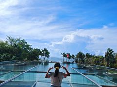 -亚龙湾喜来登·美景台大堂吧