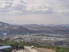 -鸡鸣山旅游风景区