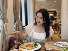 -Mark&Mars Restaurant