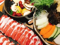 -呷哺呷哺 黄金牧场 (新中关购物中心店)