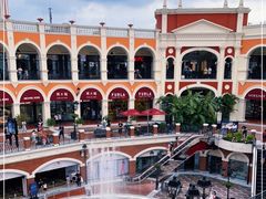 -佛罗伦萨小镇广佛名品奥特莱斯(疏港路店)