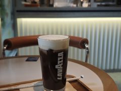 -LAVAZZA拉瓦萨咖啡(中航城君尚购物中心店)