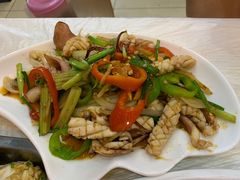 -覃记海鲜美食餐厅