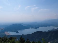 -蟒山国家森林公园-停车场