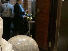 -龙悦湾酒家·八阵鱼生·渔人码头店