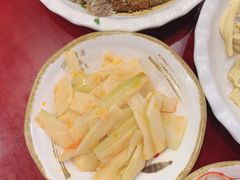 -金杨拉面王小吃面馆·牛三宝面·红烧牛肉粉