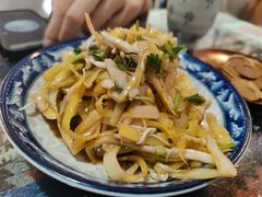 凉拌芭蕉花-蜗牛小馆醉乡民谣云南菜(惠新西里店)