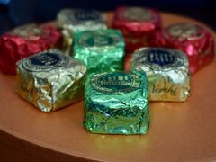 -VENCHI 闻绮(北京国贸商城店)