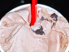 布朗尼巧克力暴风雪-DQ·蛋糕·冰淇淋(印象城店)