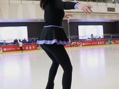 -冰纷万象滑冰场(二七万象城店)