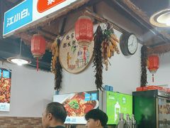 -聚八方土菜馆(余松路店)