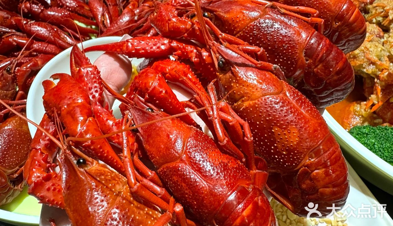 不开玩笑…吃到上海前3️⃣的小龙虾🦞🦞🦞
