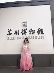 -一揽芳华汉服旗袍体验馆(拙政园店)