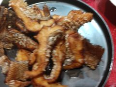 脆磷蒜香鲈鱼-万柳阁小馆·花园餐厅(龙潭湖店)