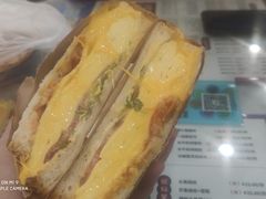 厚蛋芝士沼三明治-Al Salam莫的三明治
