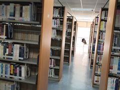 -南山图书馆(常兴路店)