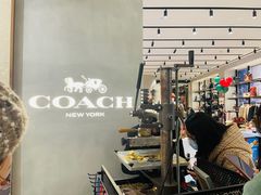 -COACH蔻驰(星光68广场店)