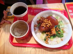 -猪戈戈超级猪脚饭(佳兆业店)