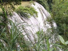 -牛角寨瀑布景区