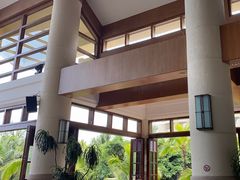 -亚龙湾喜来登·美景台大堂吧