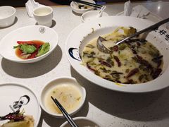 -江渔儿酸菜鱼(东厦一百店)