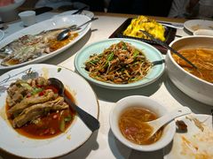 -聚友斋(陶瓷琉璃馆水晶街店)