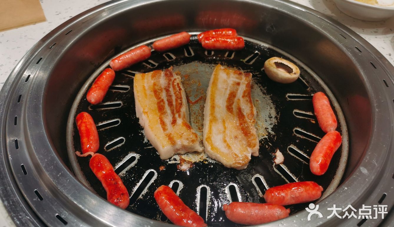 周末，来一顿铁桶烤肉吧
