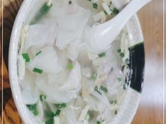 -黄阿姨锅贴大王(万航渡路店)