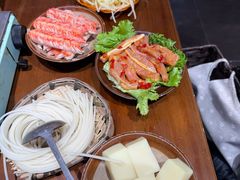 -黔有有贵州酸汤夺夺粉火锅(五味十字店)