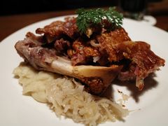 德国烤猪肘-404干式熟成牛排馆•聚会餐厅