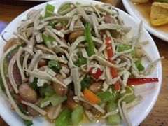 -凤齐羊肉烩面馆