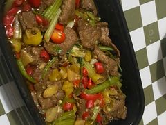 小炒牛肉-潇湘阁(望京SOHO店)