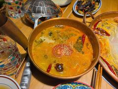 -洱火云南酸菜牛肉火锅(石景山当代商城店)