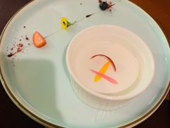 -Golden Lily河内巴黎法越料理餐厅(建国西路店)