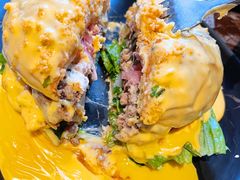 芝心牛肉汉堡-Let'sBURGERplus·非常创意汉堡(三里屯店)