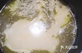 Fresh Sichuan Pepper Crossing-the-Bridge Rice Noodles
