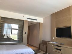 -兴芮温泉度假区