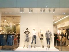 -H&M(鹏欣水游城店)