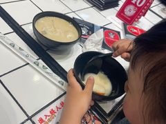 -肥汁米蘭香港米线(长宁来福士店)