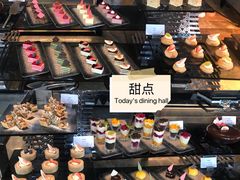 -万达文华酒店·48F云端窗景美食汇自助餐厅